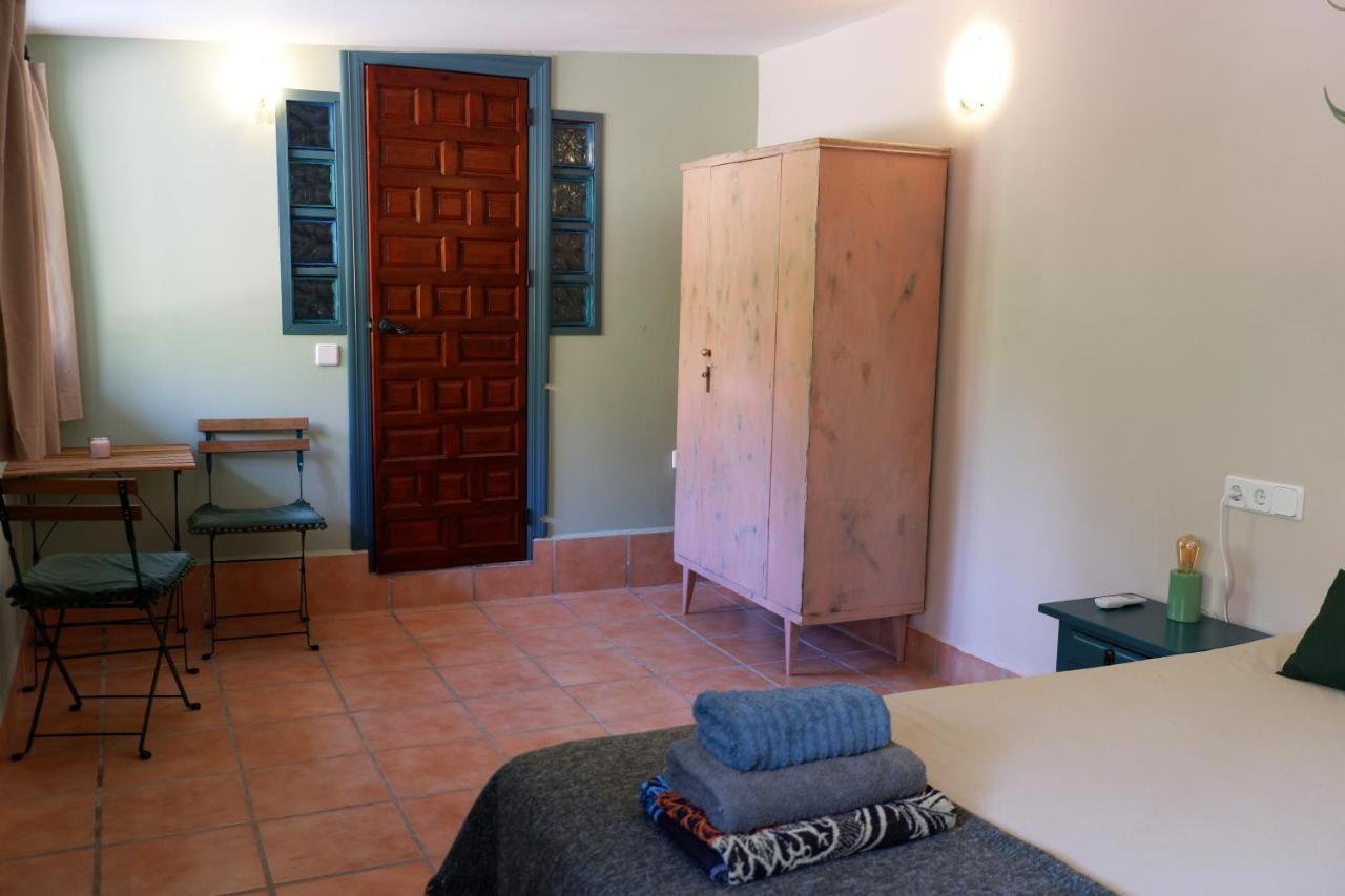 Vegan Guesthouse Finca Pereila Coín Buitenkant foto